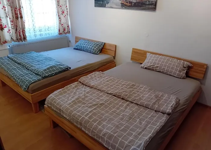 Haus In Den Bergen! Oesterreichs Dorfperle Lägenhet Bad Bleiberg